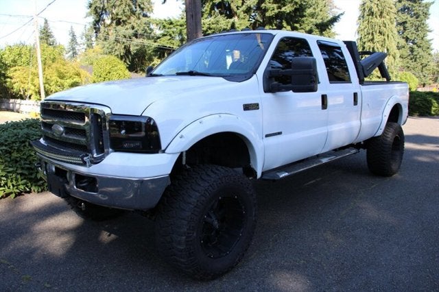 2002 Ford Super Duty F-350 SRW XLT