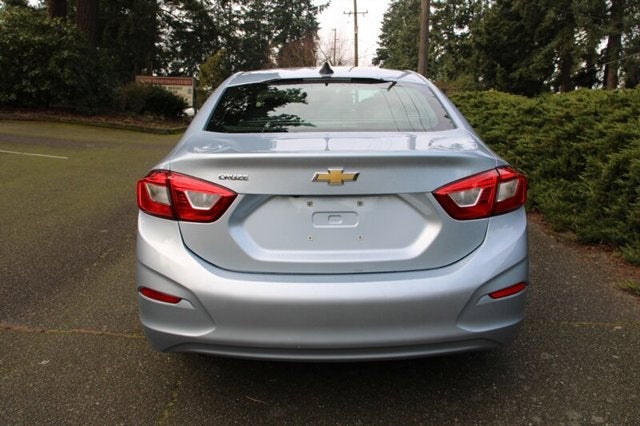 2018 Chevrolet Cruze LS