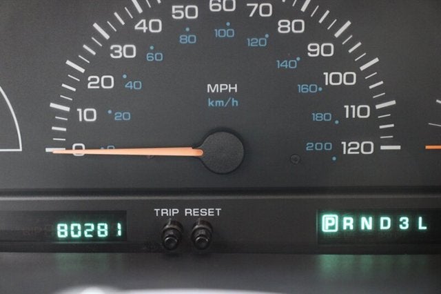 1999 Dodge Caravan Base