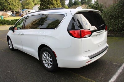 2020 Chrysler Voyager LXI