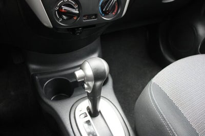 2015 Nissan Versa SV