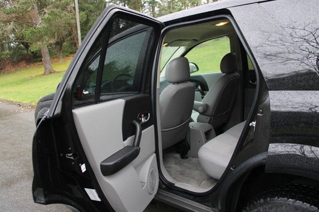 2004 Saturn VUE Base