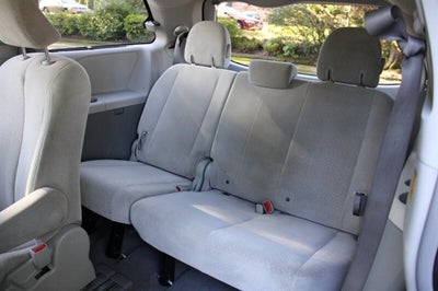 2011 Toyota Sienna LE 8-Passenger