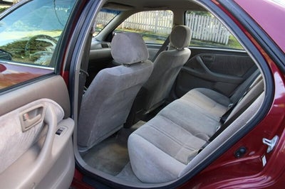 1998 Toyota Camry LE