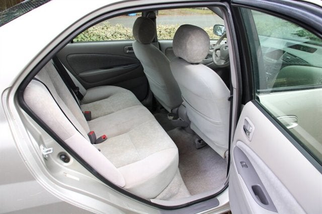 2003 Toyota Prius Base