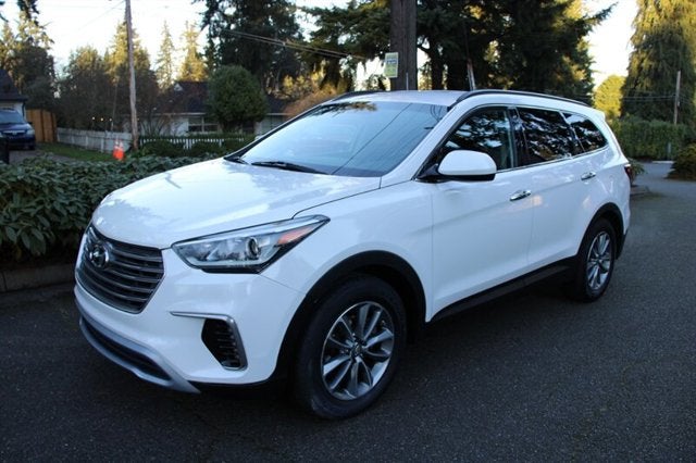 2017 Hyundai Santa Fe SE