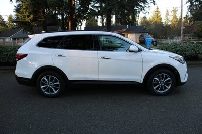 2017 Hyundai Santa Fe SE