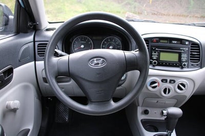 2009 Hyundai Accent Auto GS